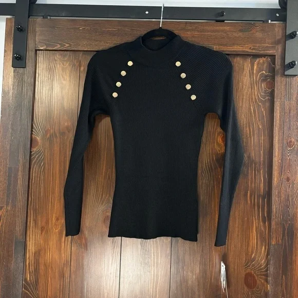 BCX Juniors XS Long Sleeve Ribbed Mock Neck Button Detail Sweater NWT - Picture 4 of 6